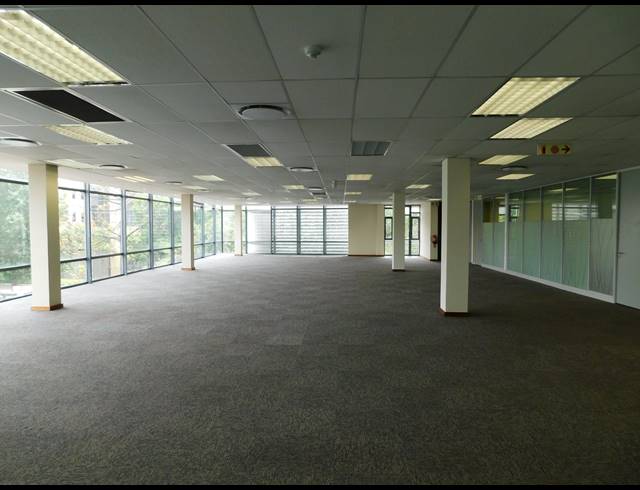 855M² OFFICE TO LET IN ILLOVO